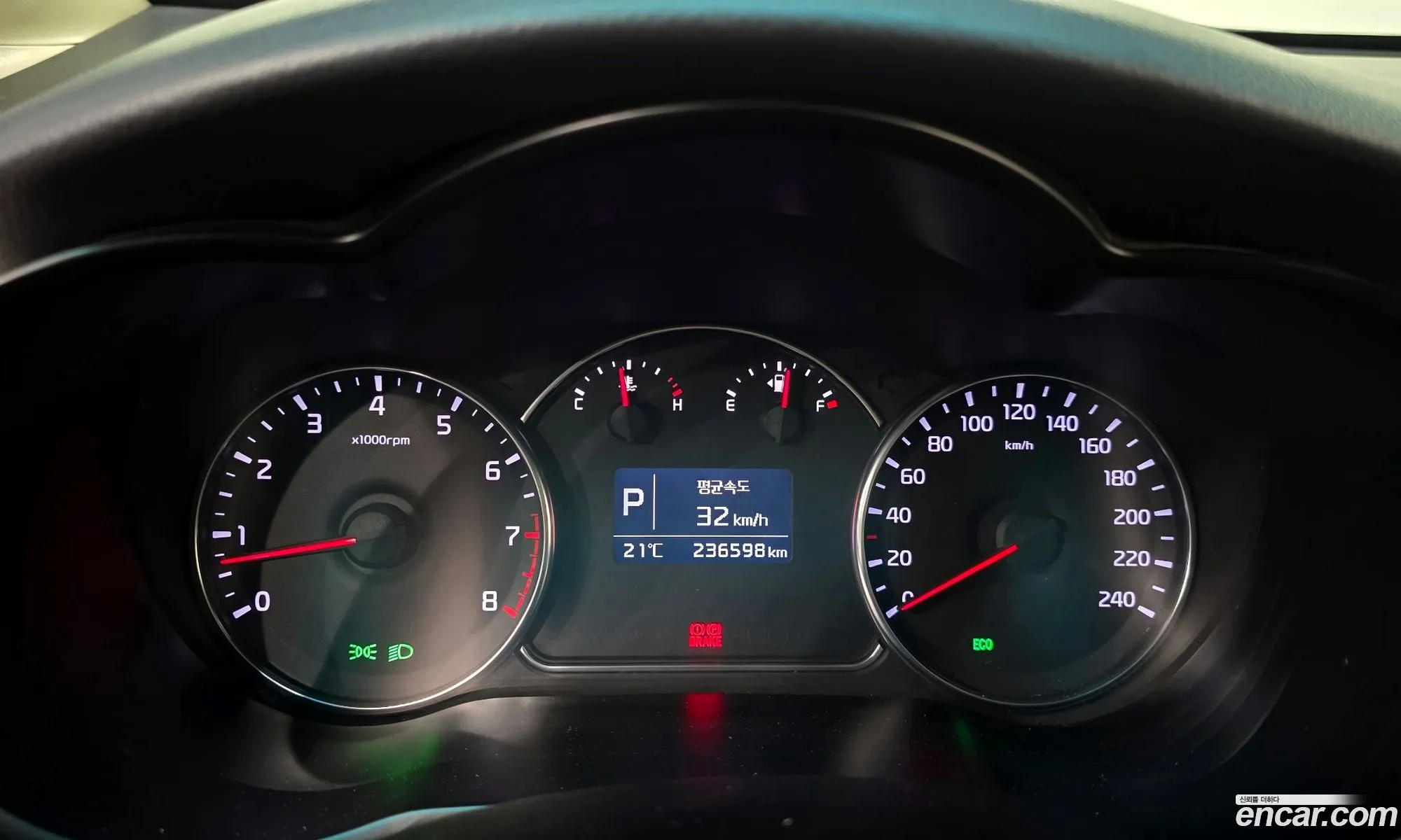 Kia Carens 2014 — 14