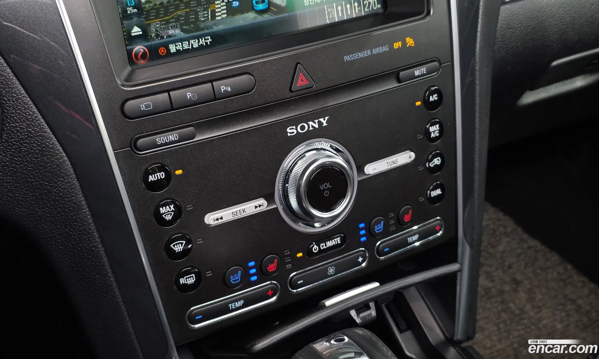 Ford Explorer 2019 1FM5K8FH3KGA80749 — 14