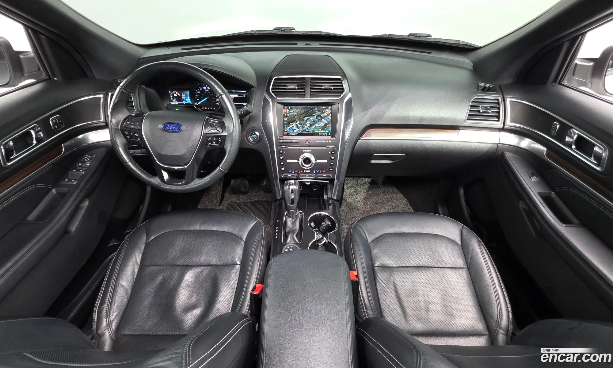 Ford Explorer 2019 1FM5K8FH3KGA80749 — 9