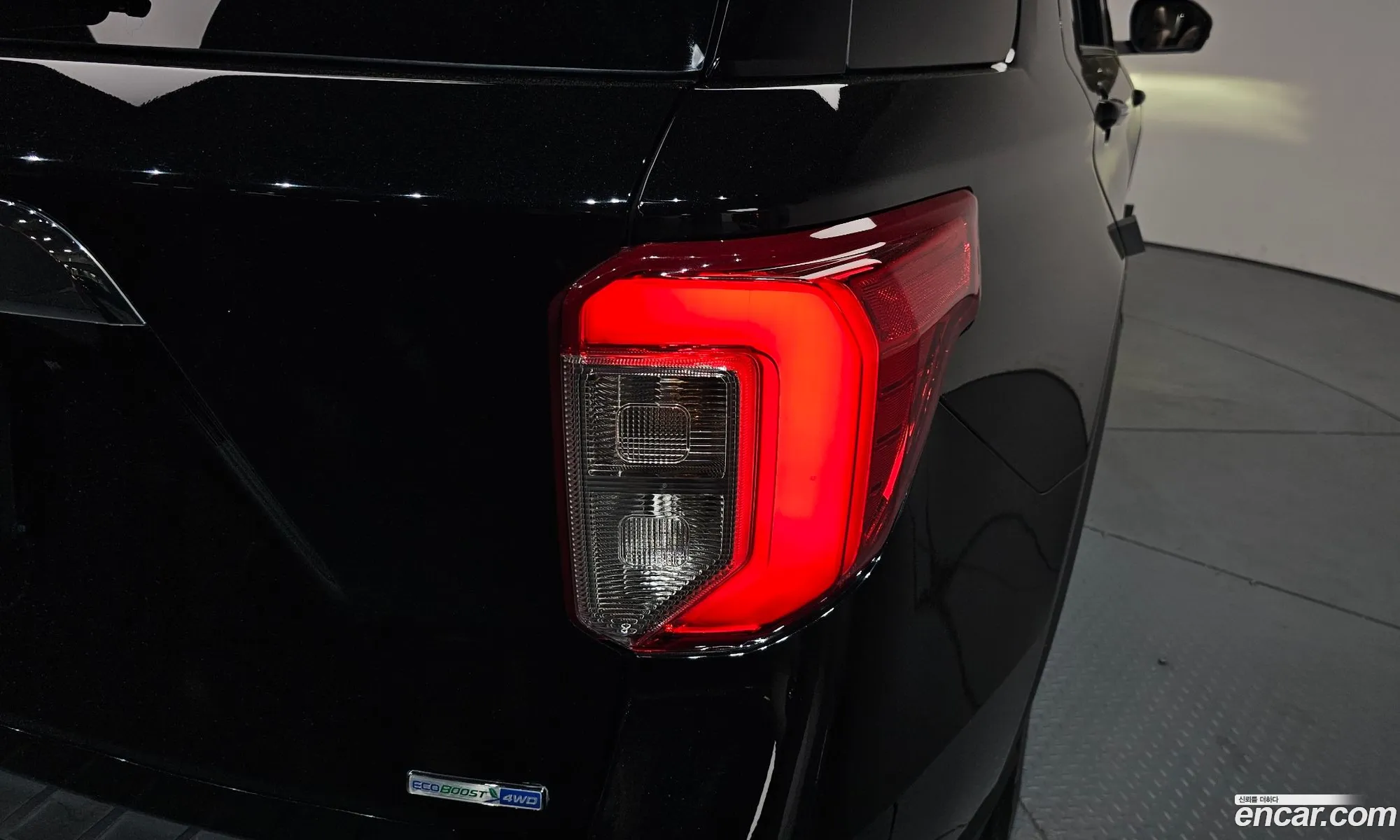 Ford Explorer 6th Gen 2020 1FMSK8FH6LGC69948 — 31