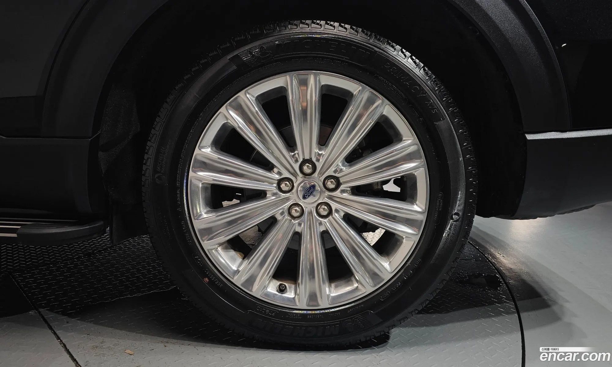 Ford Explorer 6th Gen 2020 1FMSK8FH6LGC69948 — 19