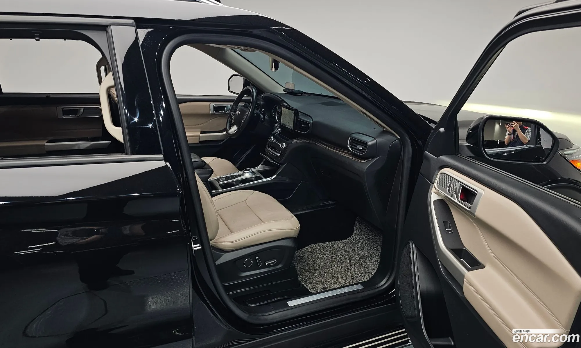 Ford Explorer 6th Gen 2020 1FMSK8FH6LGC69948 — 10
