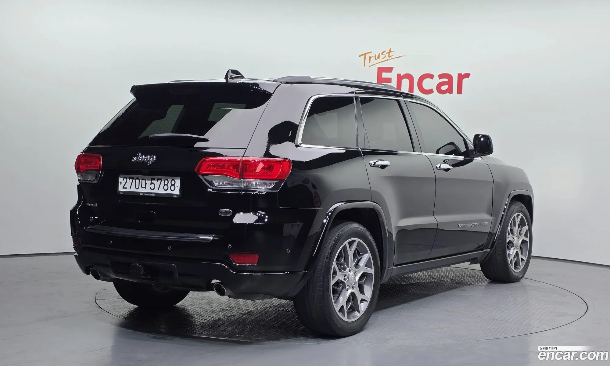 Jeep Grand Cherokee 2020 — 16