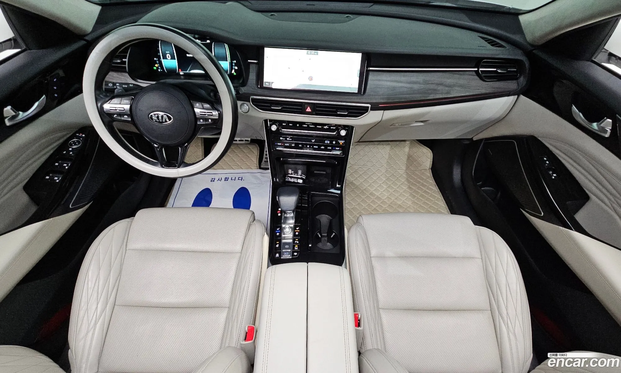 Kia K7 Premier Hybrid 2019 — 9