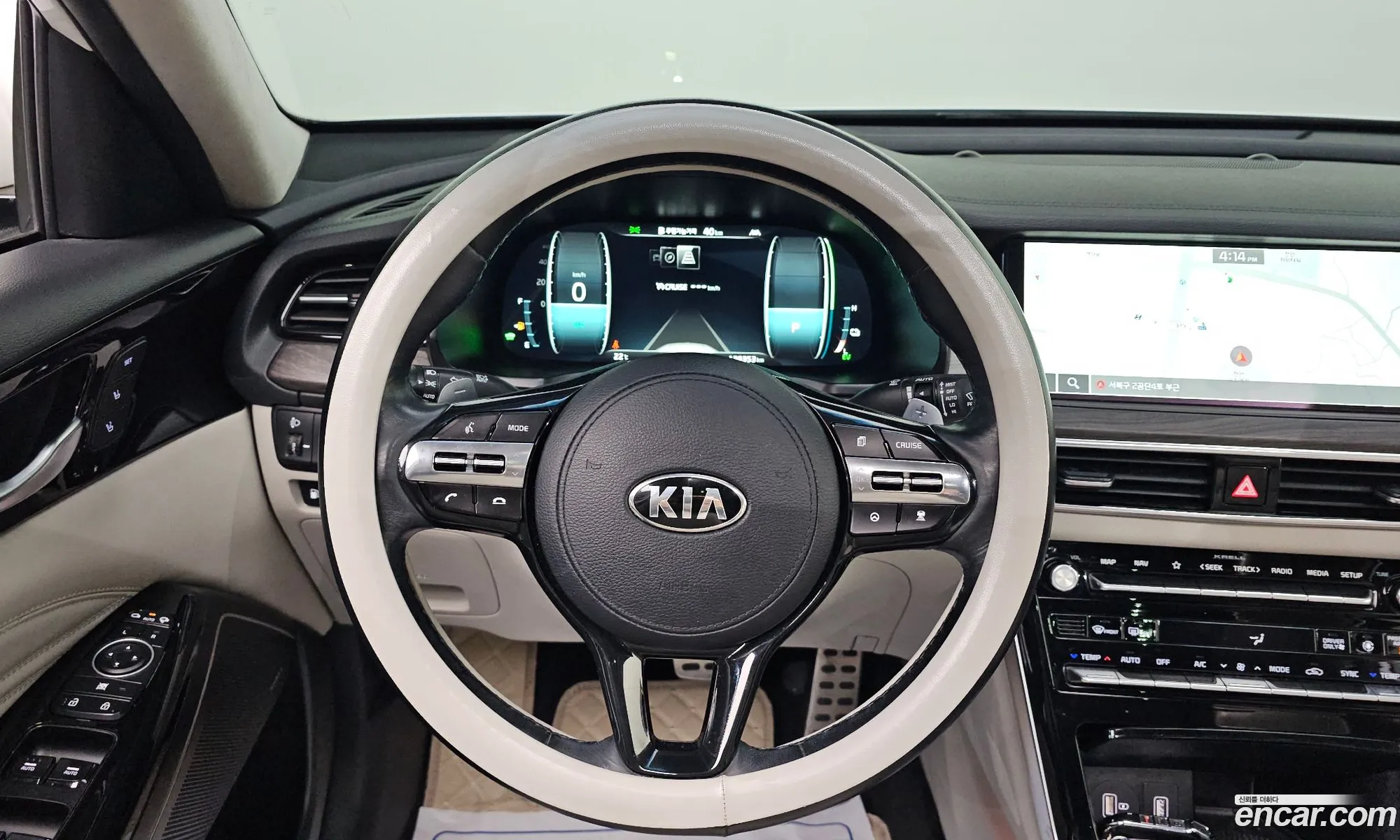 Kia K7 Premier Hybrid 2019 — 12