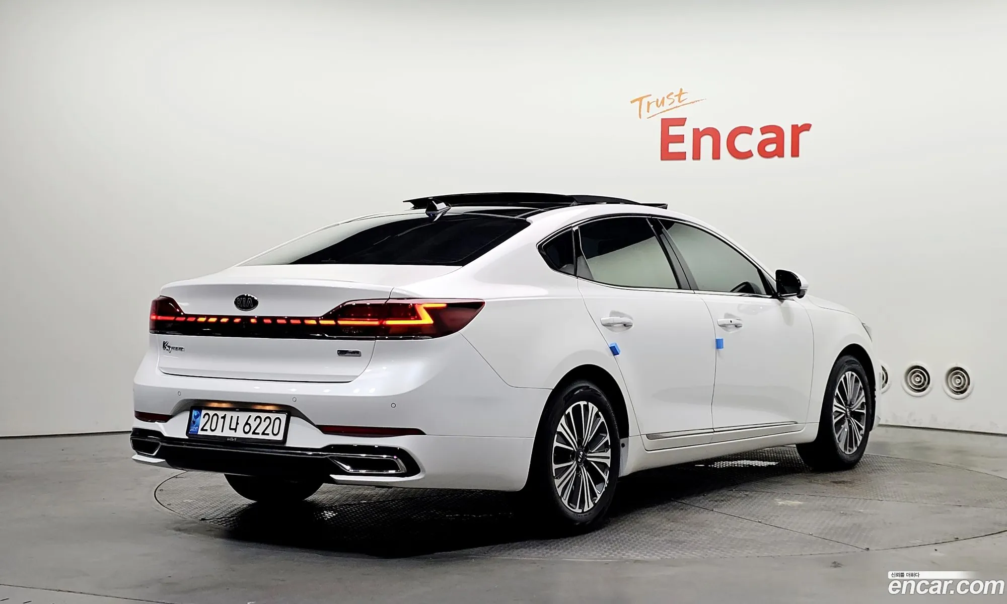 Kia K7 Premier Hybrid 2019 — 3