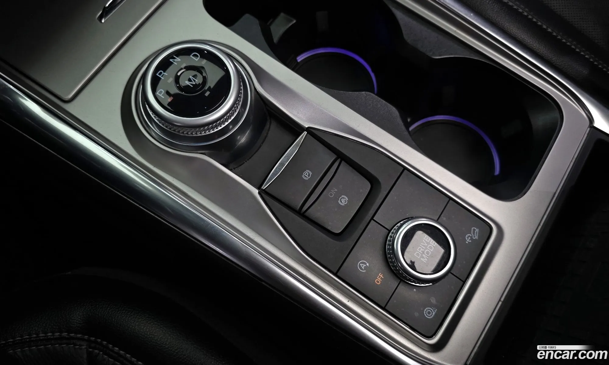 Ford Explorer 6th Gen 2020 1FMSK8FH9LGC17438 — 23