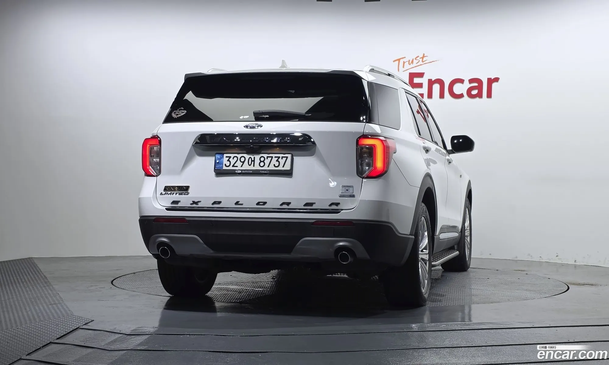 Ford Explorer 6th Gen 2020 1FMSK8FH9LGC17438 — 34