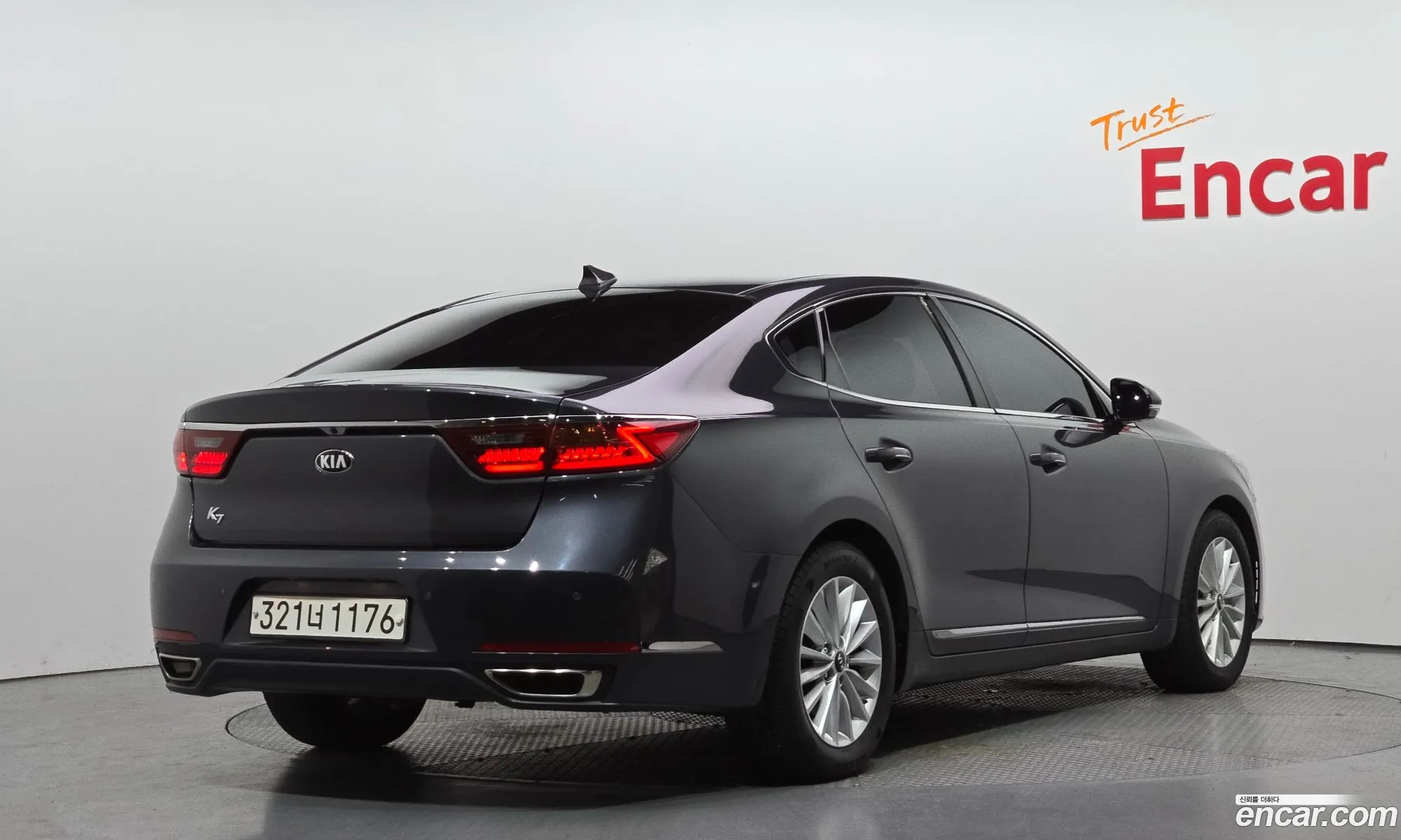 Kia K7 2018 KNALB415BJA153209 — 5