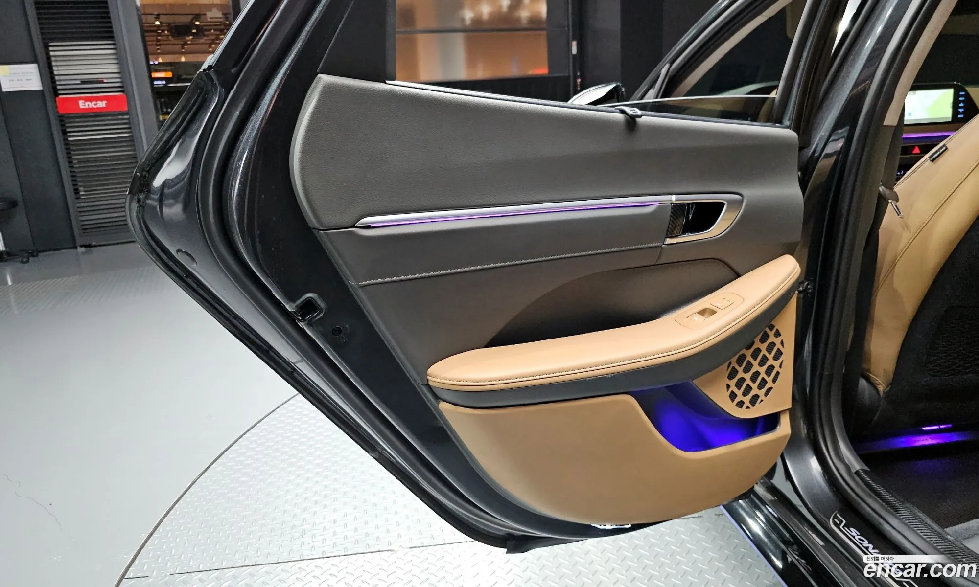 Hyundai Sonata 2020 — 17