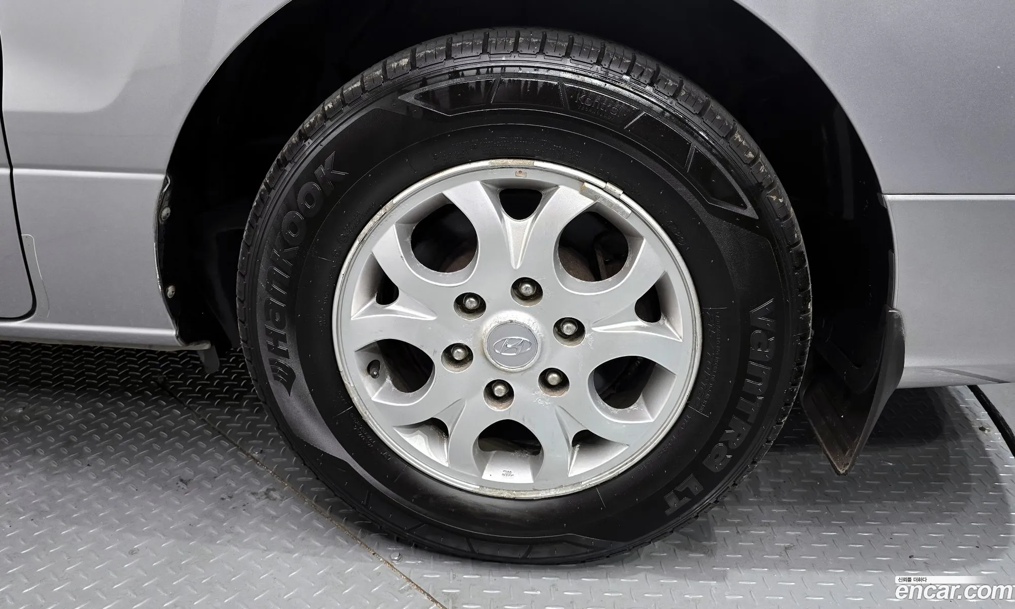 Hyundai Grand Starex 2013 — 2