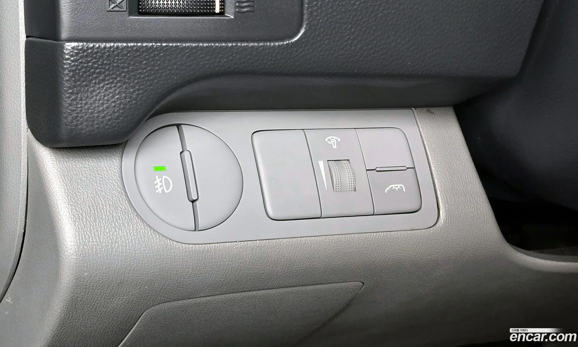 Hyundai Grand Starex 2013 — 19