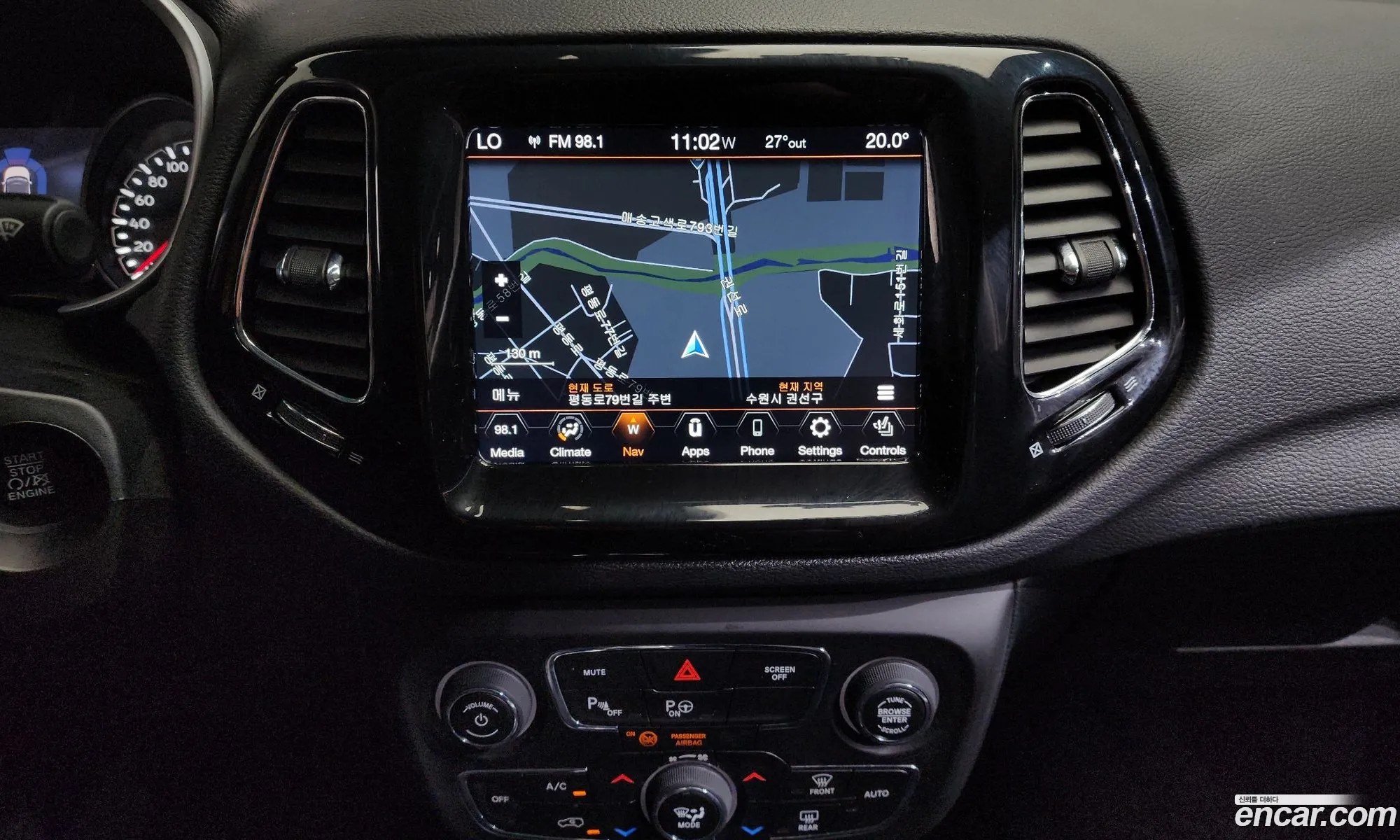 Jeep Compass 2021 3C4NJCCB111111111 — 4