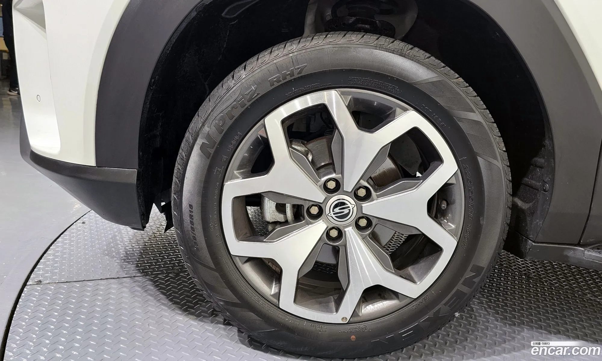 KG Mobility (SsangYong) Torres 2023 — 10