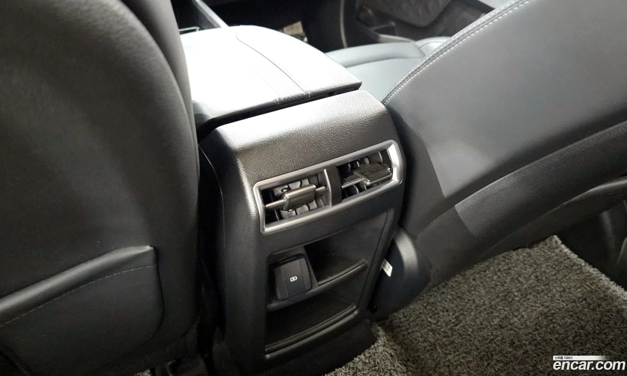 KG Mobility (SsangYong) Torres 2023 — 20