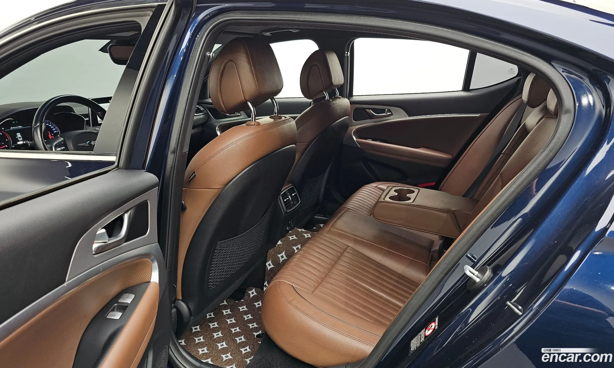 Genesis G70 2018 — 9