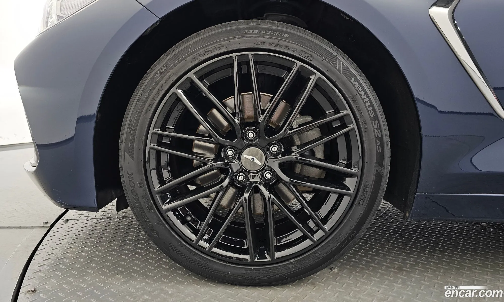 Genesis G70 2018 — 20