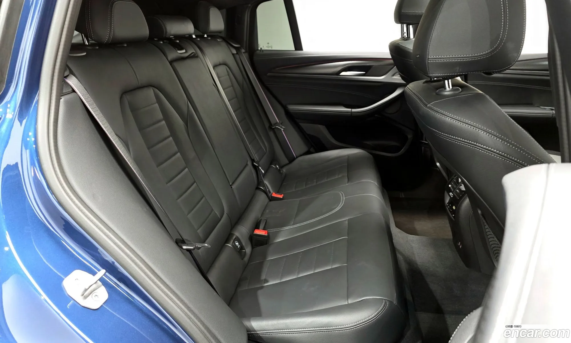 BMW X4 2023 — 2