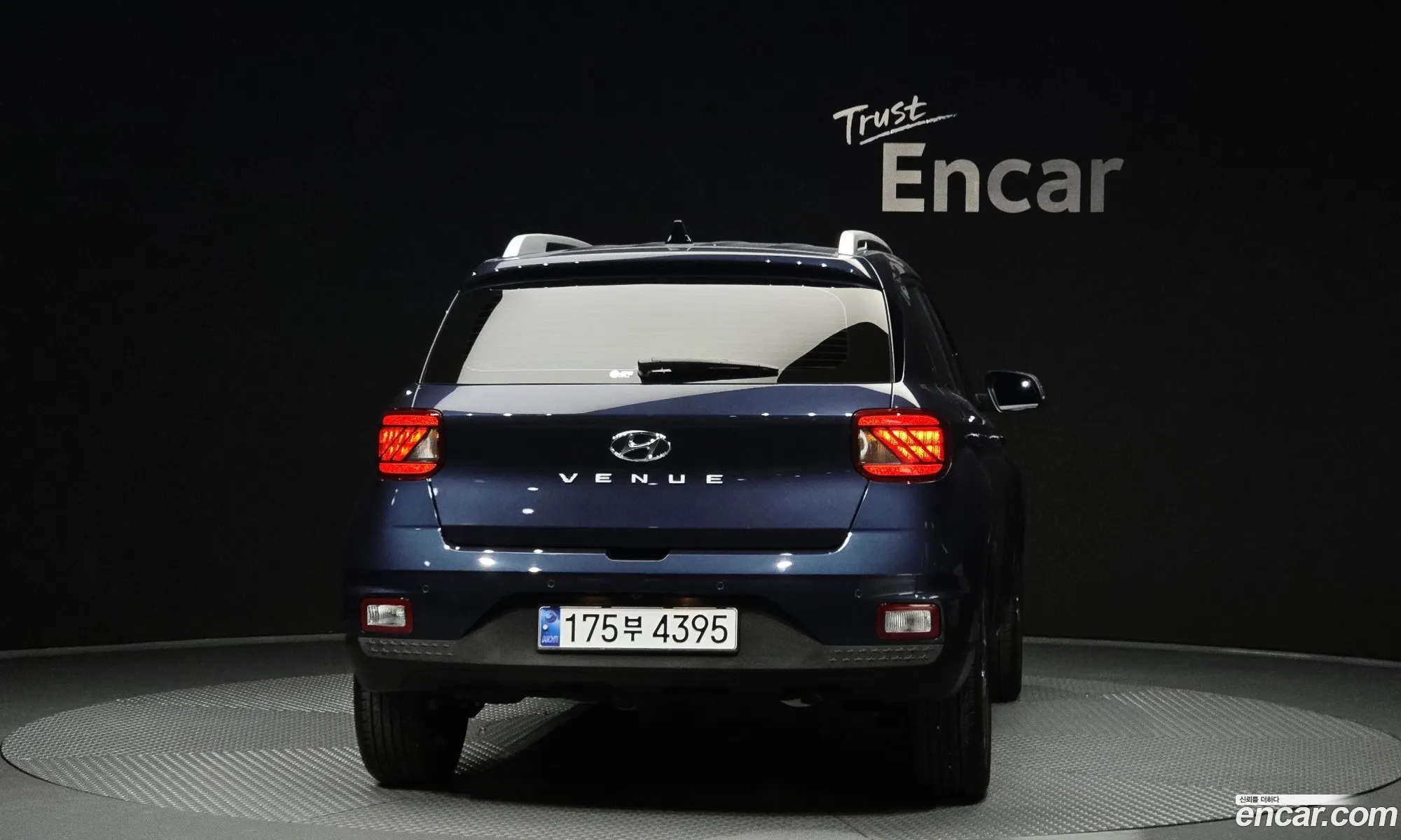 Hyundai Venue 2024 — 12
