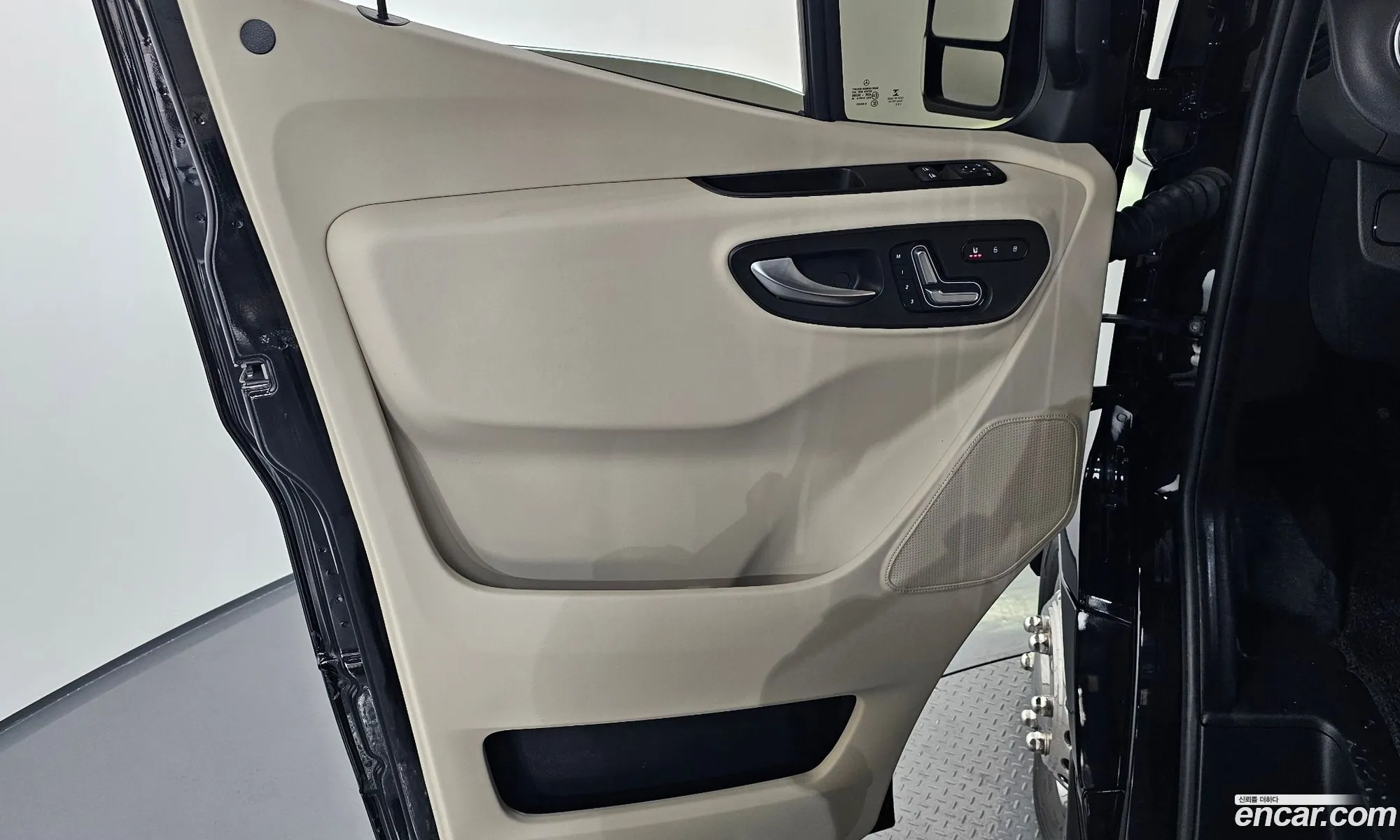 Mercedes-Benz Sprinter 2023 W1V907657PP482356 — 19