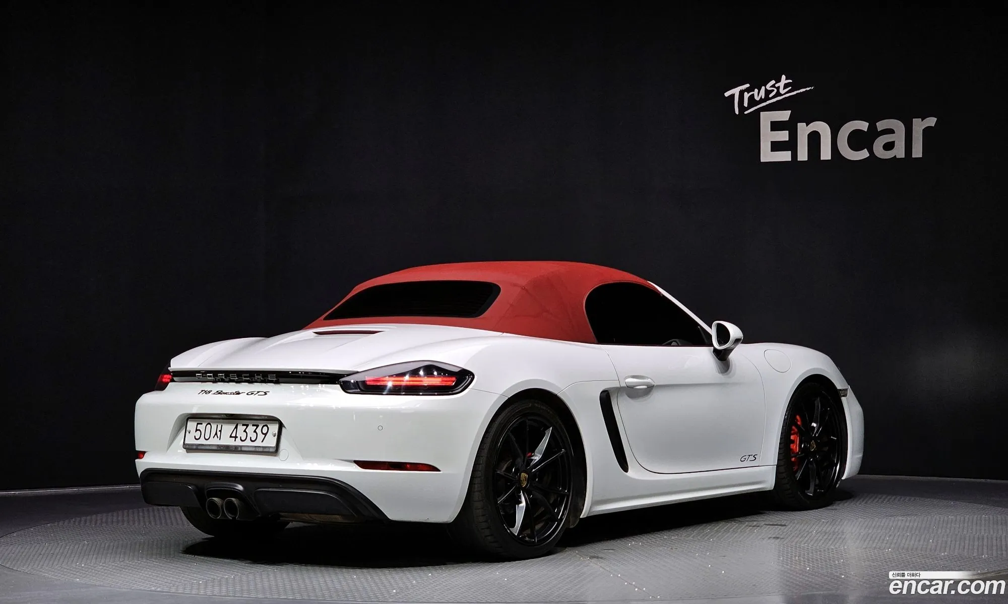 Porsche 718 Boxster 2018 WP0CB2987JS228384 — 18