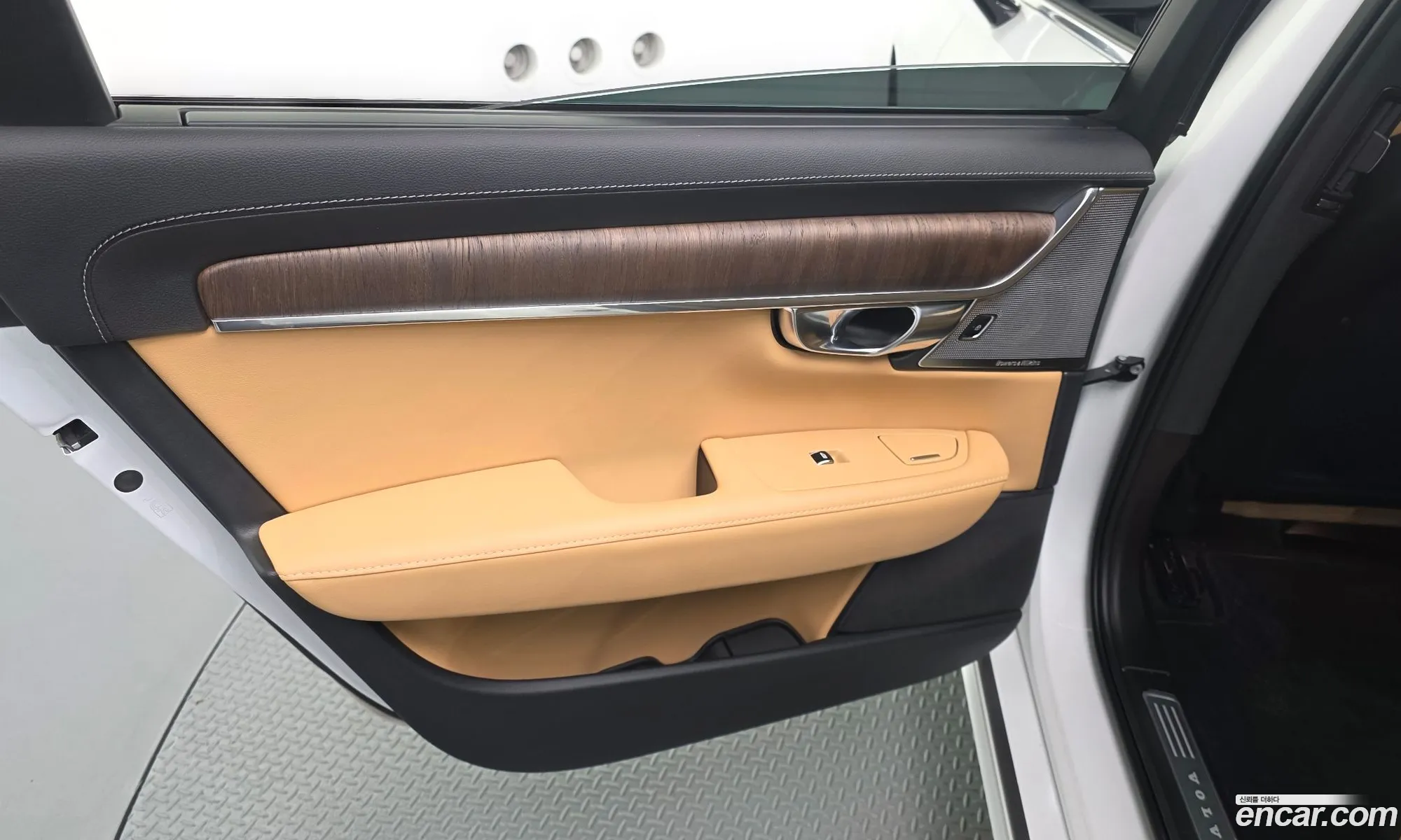Volvo S90 2024 — 26