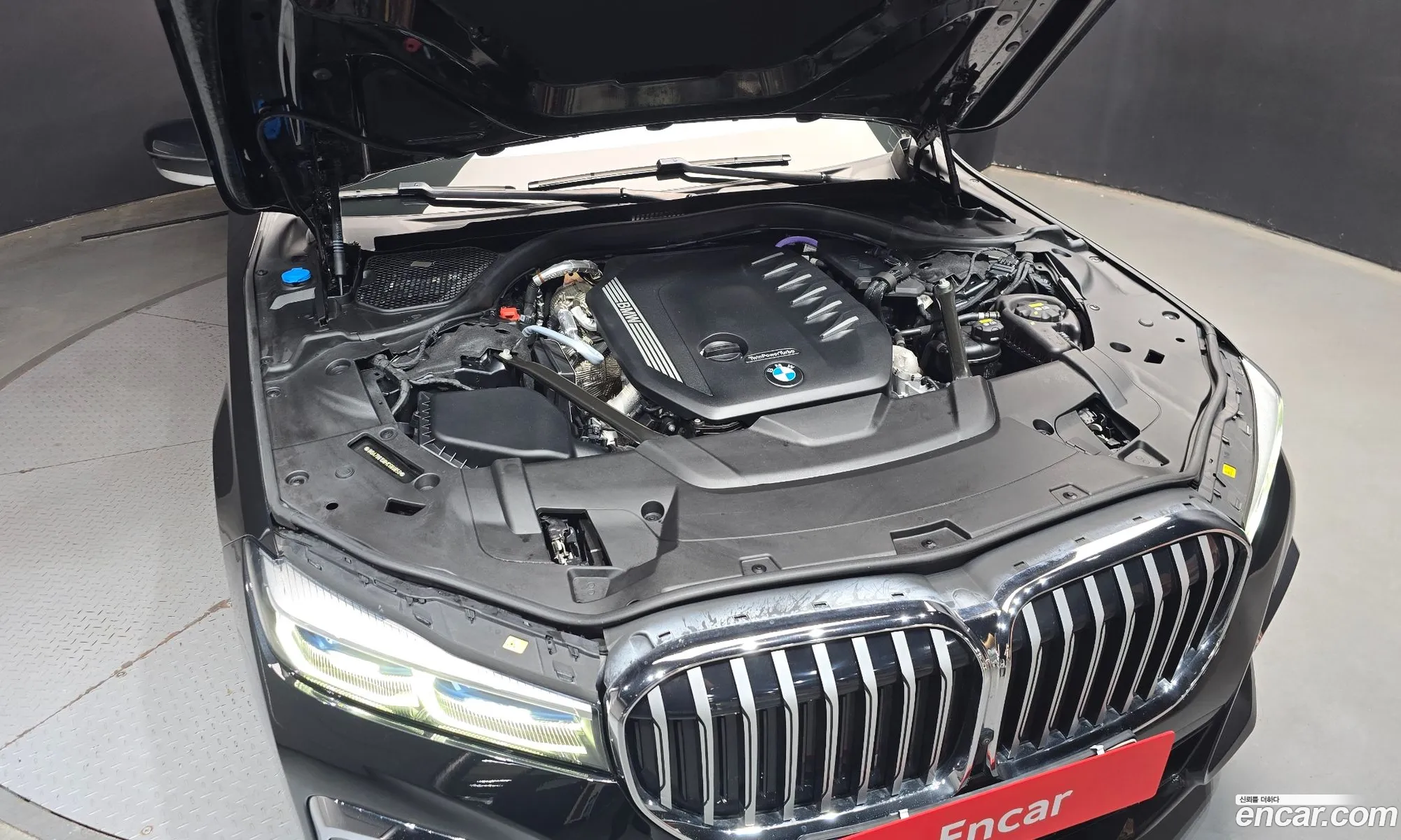 BMW 7 Series 2021 WBA7B8108MCG89859 — 5
