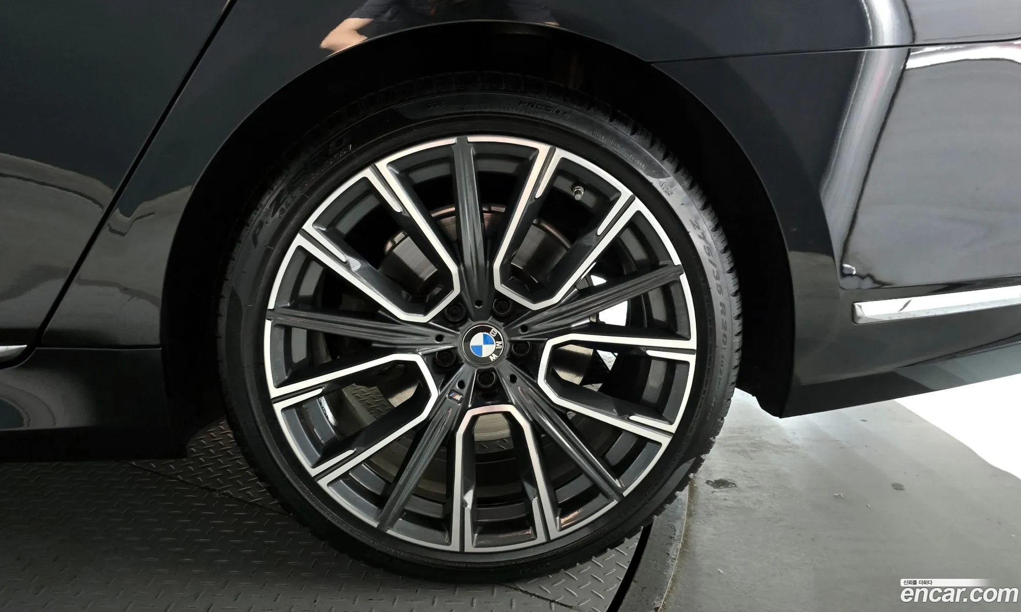 BMW 7 Series 2021 WBA7B8108MCG89859 — 9