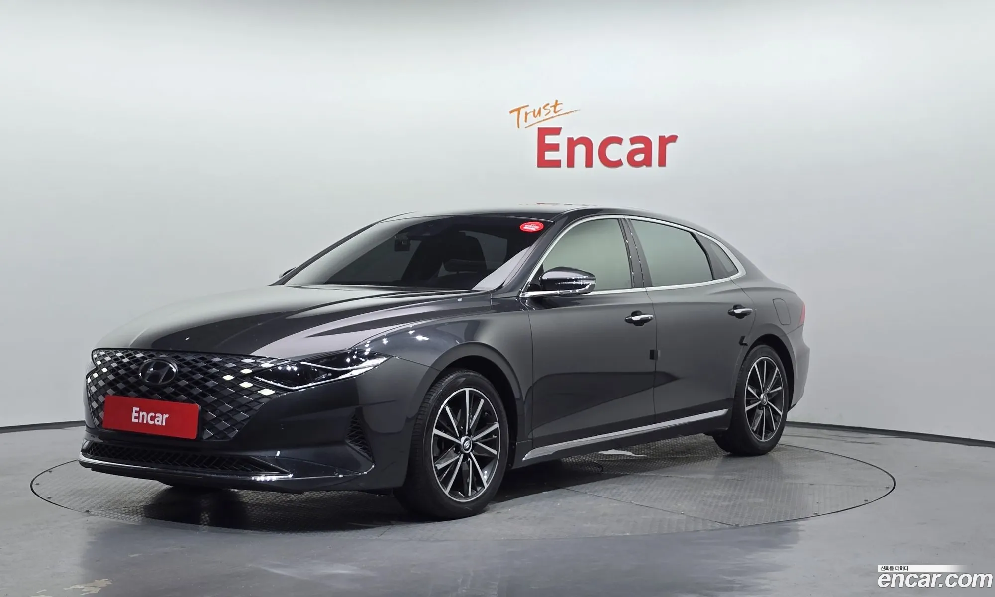 Hyundai Grandeur IG 2020 — 28