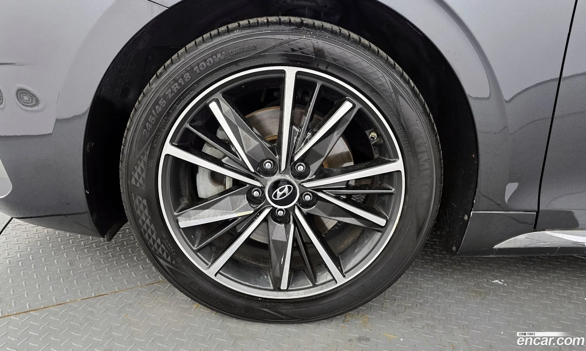 Hyundai Grandeur IG 2020 — 25