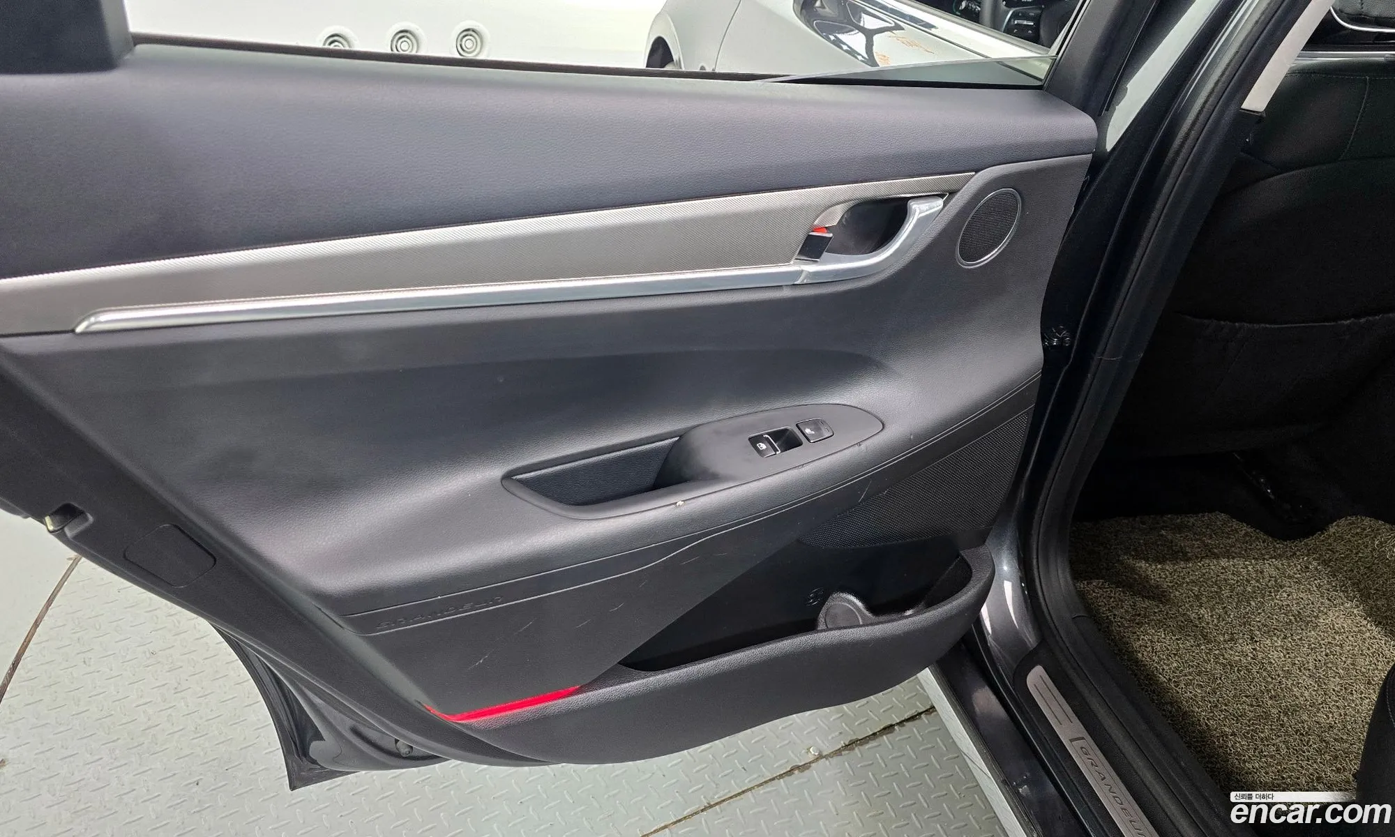 Hyundai Grandeur IG 2020 — 22