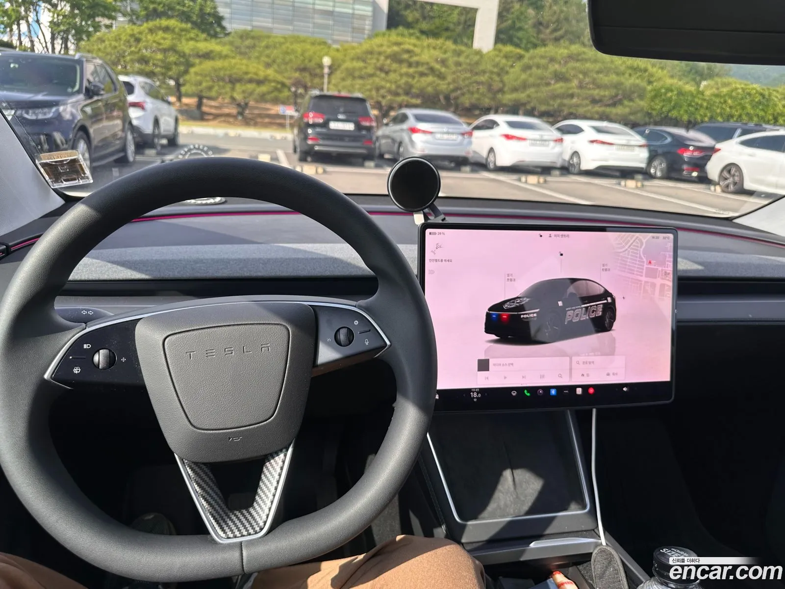 Tesla Model Y 2025 — 6