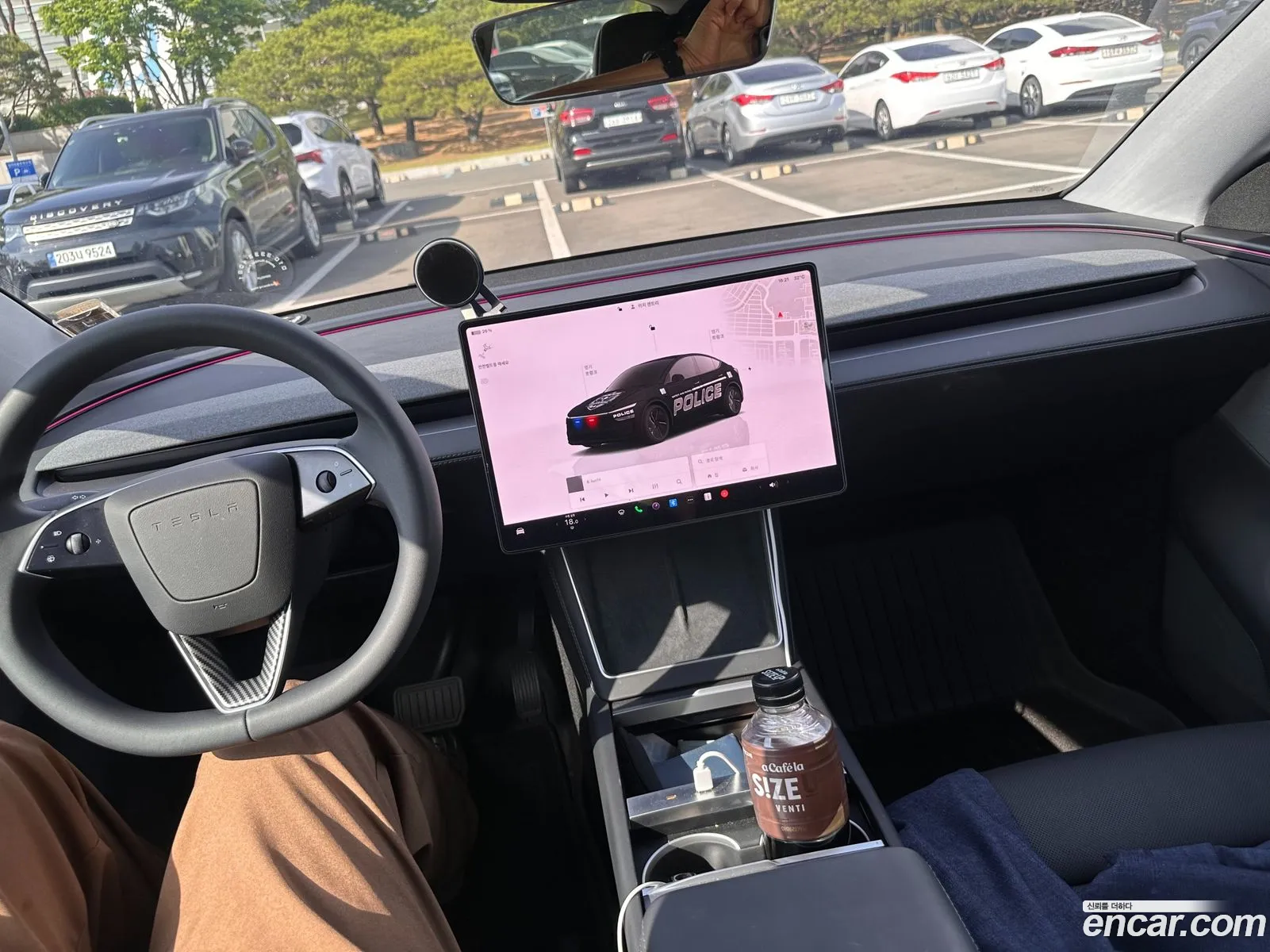 Tesla Model Y 2025 — 5