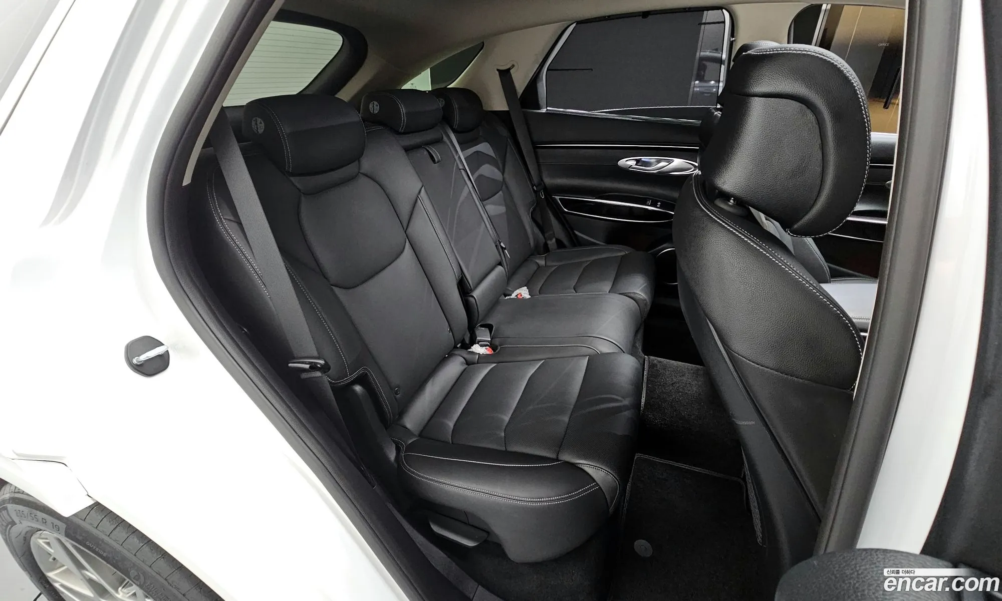 Genesis GV70 2023 — 30
