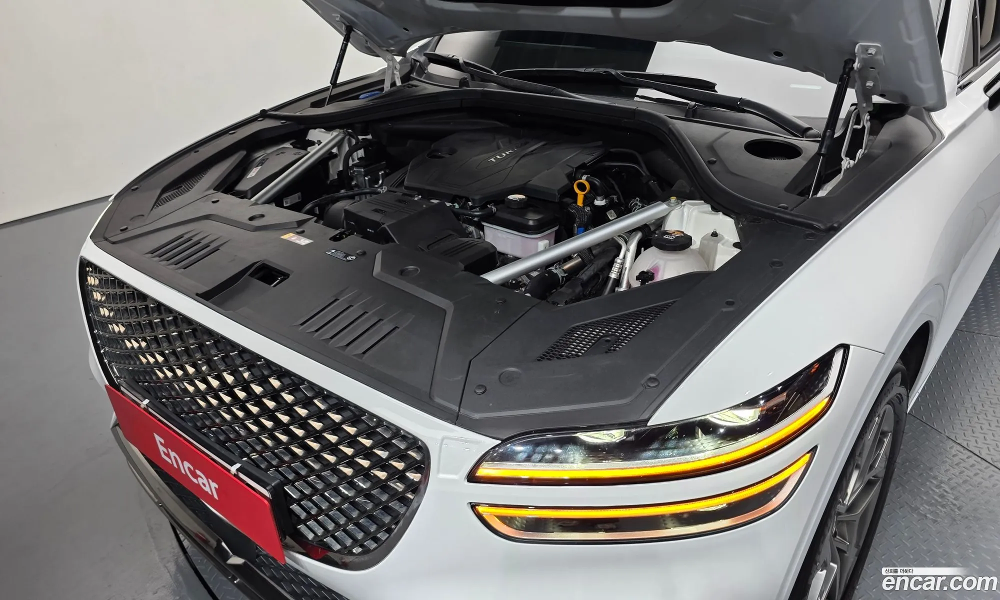 Genesis GV70 2023 — 12