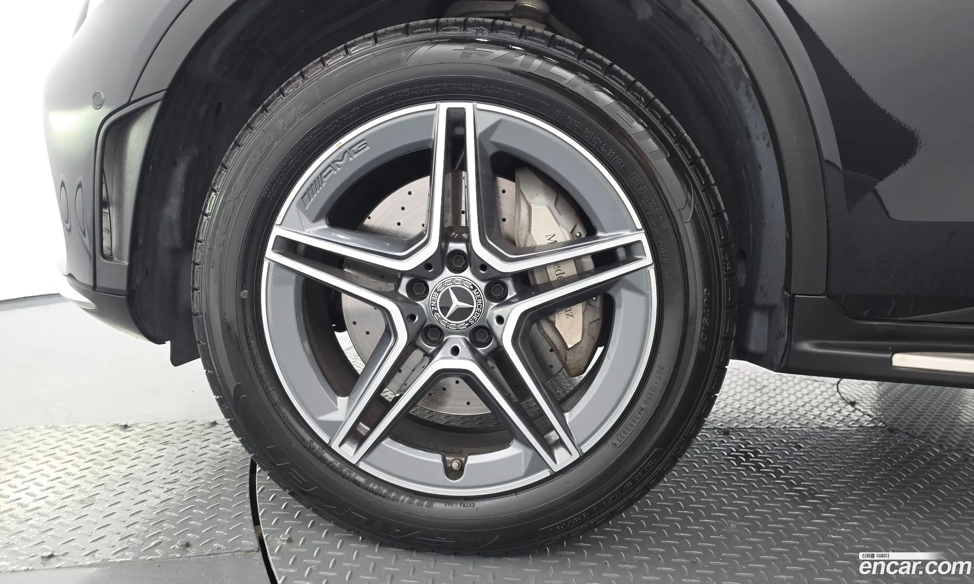 Mercedes-Benz GLC-Class X253 2020 — 24
