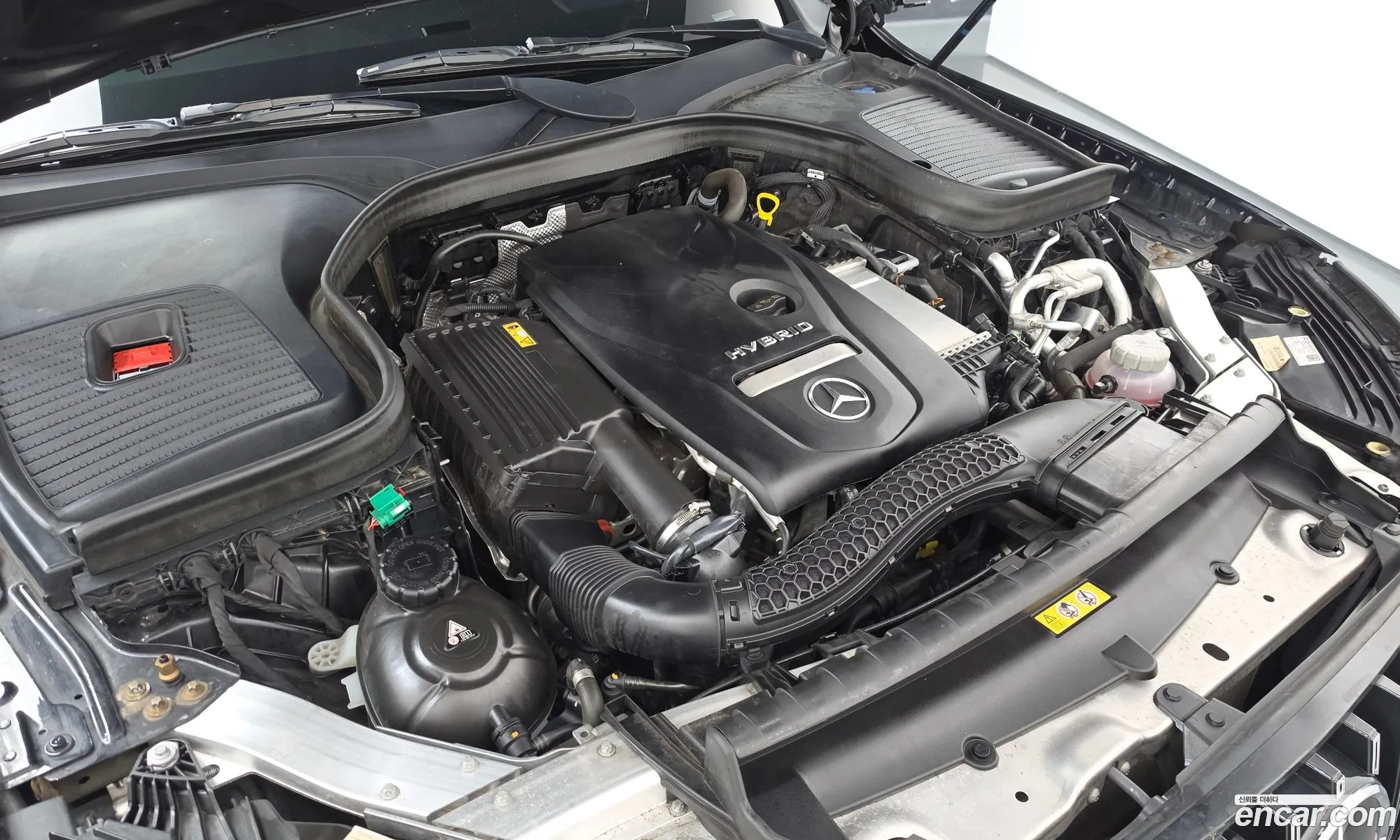 Mercedes-Benz GLC-Class X253 2020 — 21