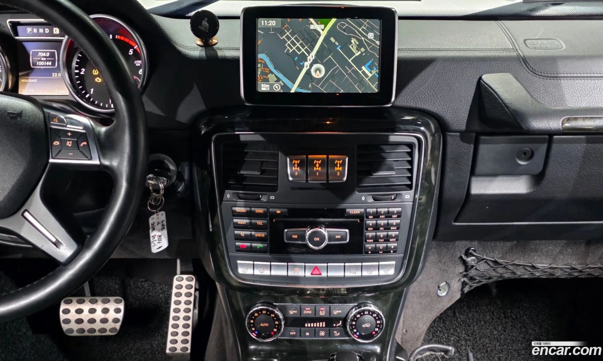 Mercedes-Benz G-Class W463 2014 — 16