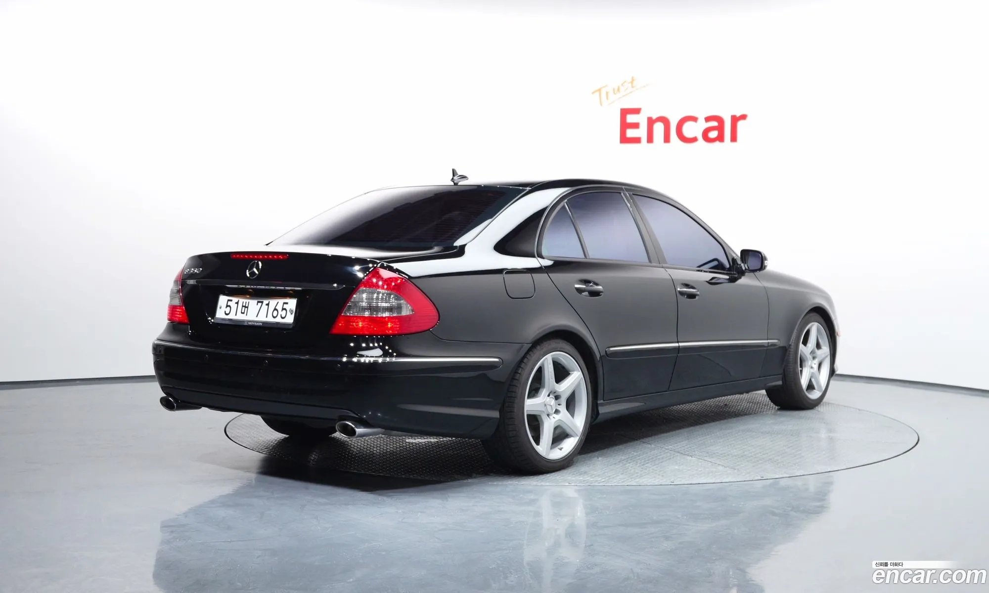 Mercedes-Benz E-Class W211 2009 WDBUF56XX9B369420 — 15