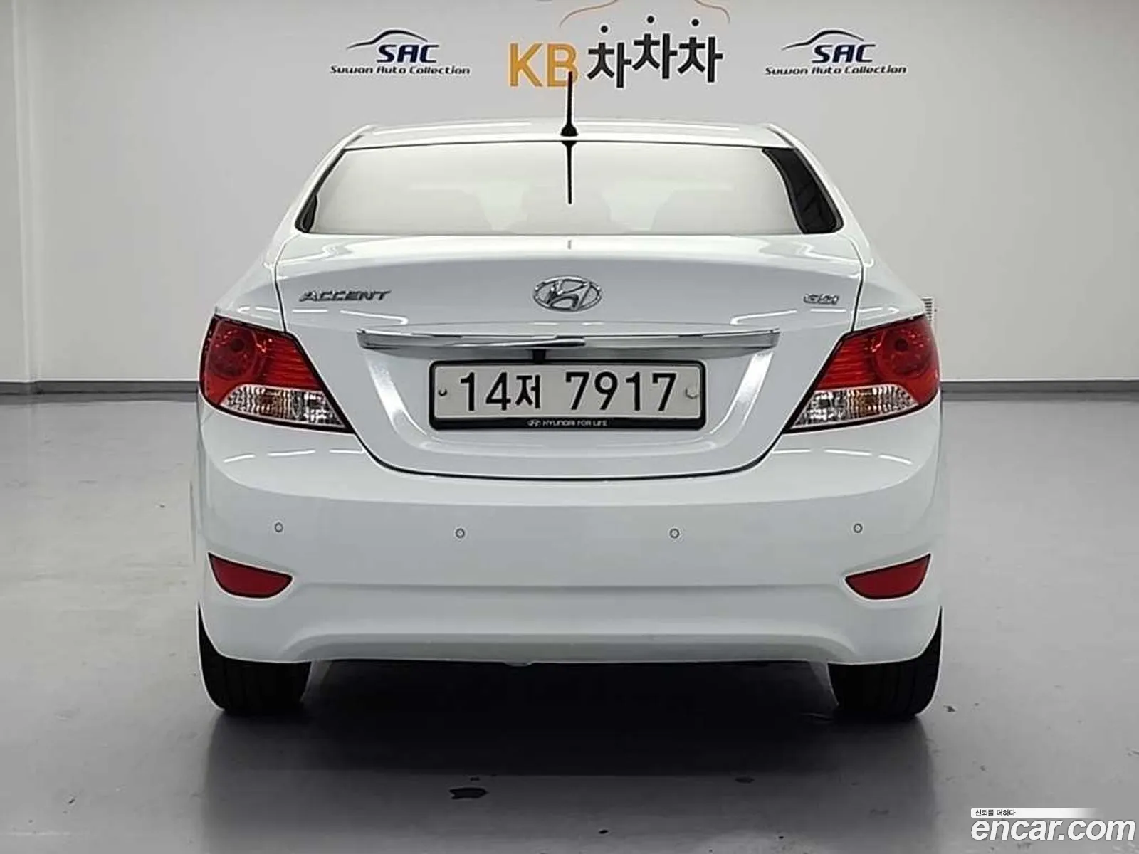Hyundai Accent 2014 — 4
