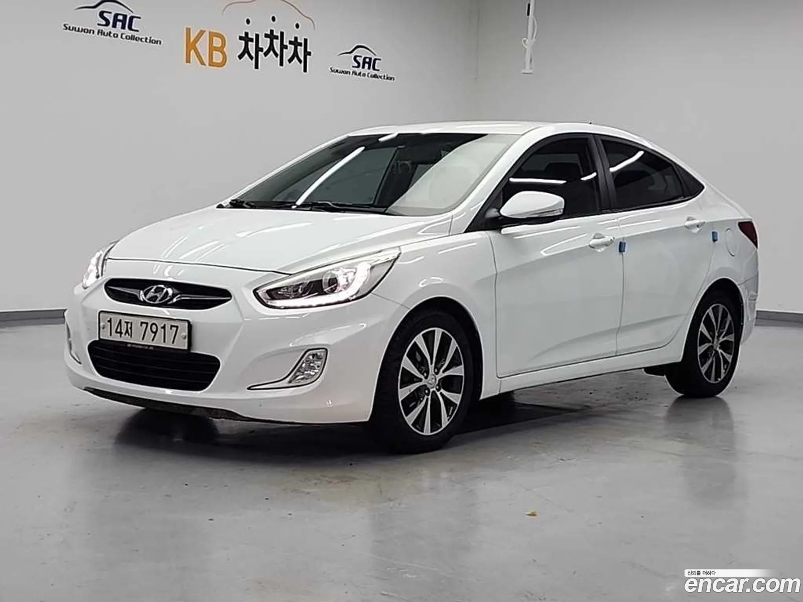Hyundai Accent 2014 — 19