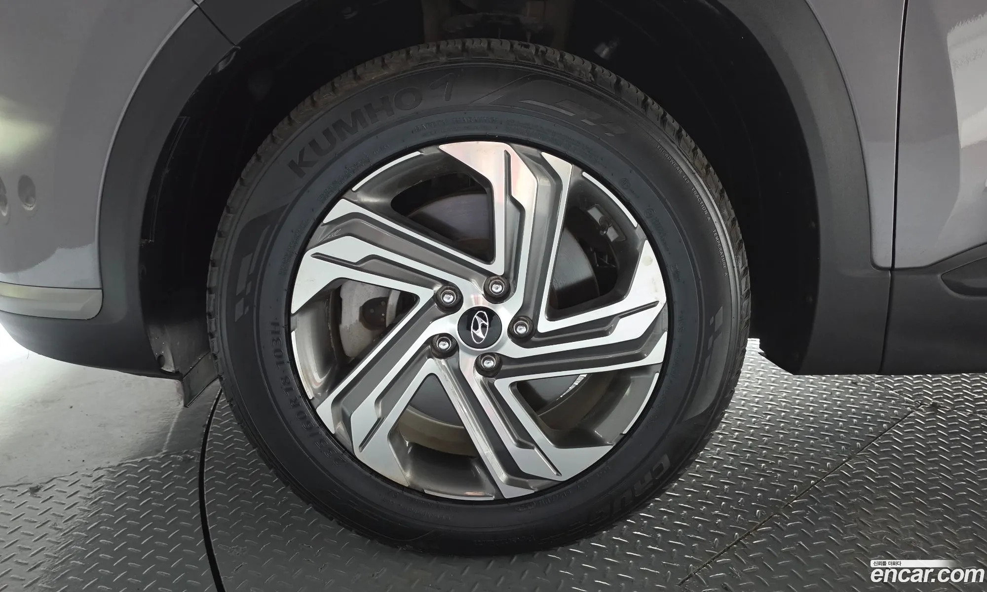 Hyundai Santa Fe 2023 — 18