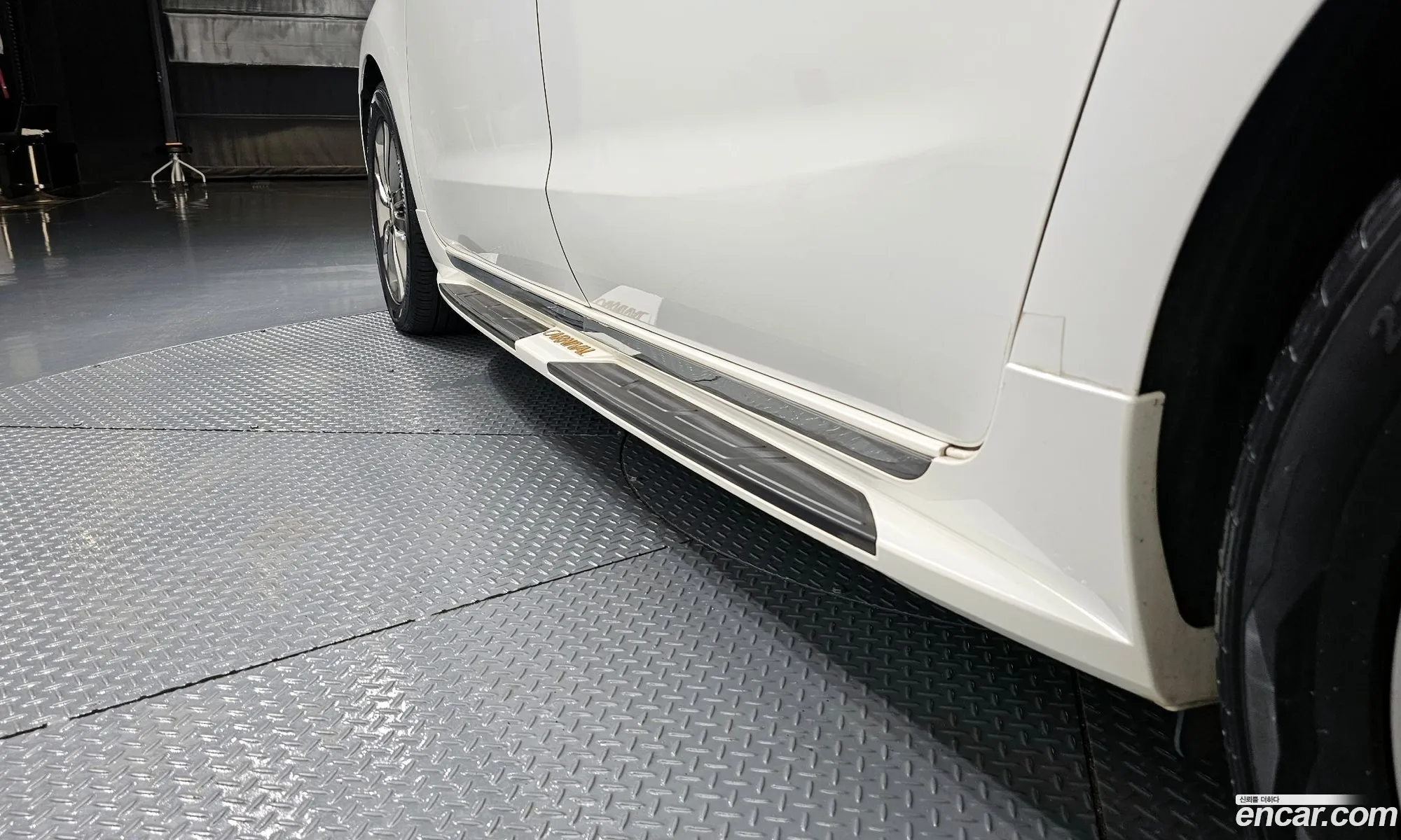 Kia Carnival 2017 — 22