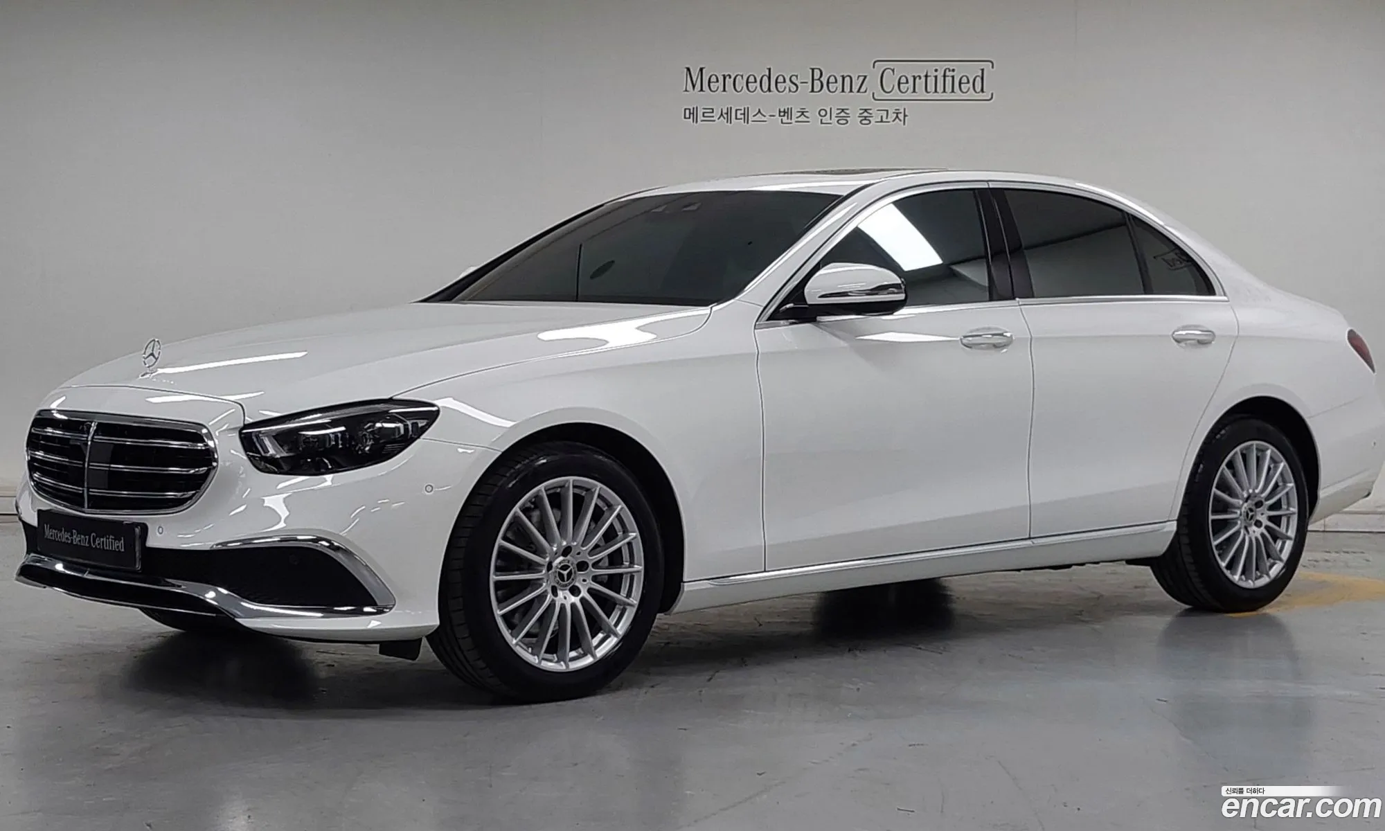 Mercedes-Benz E-Class W213 2022 — 11