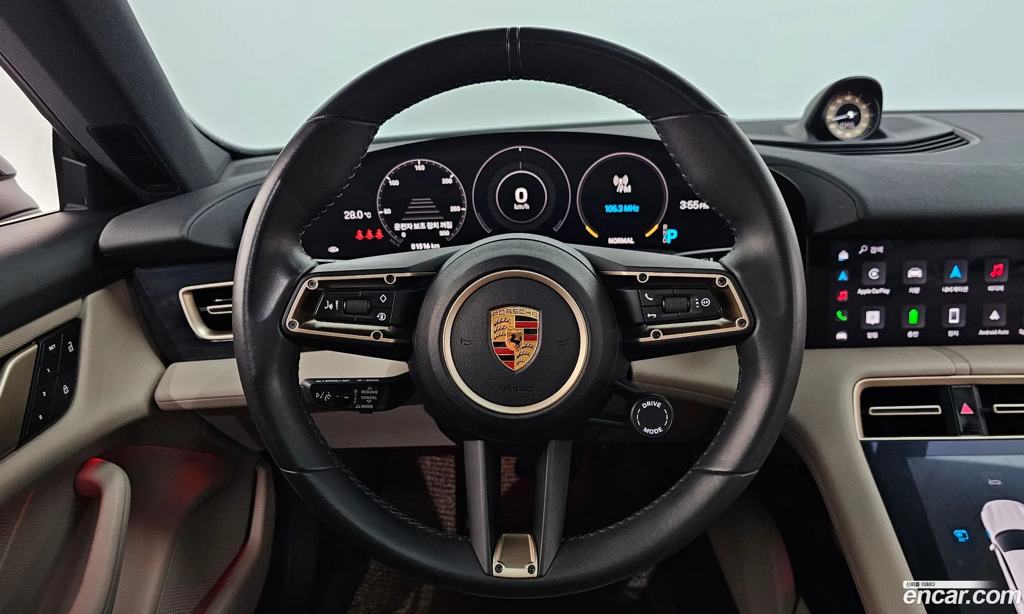 Porsche Taycan 2022 — 36