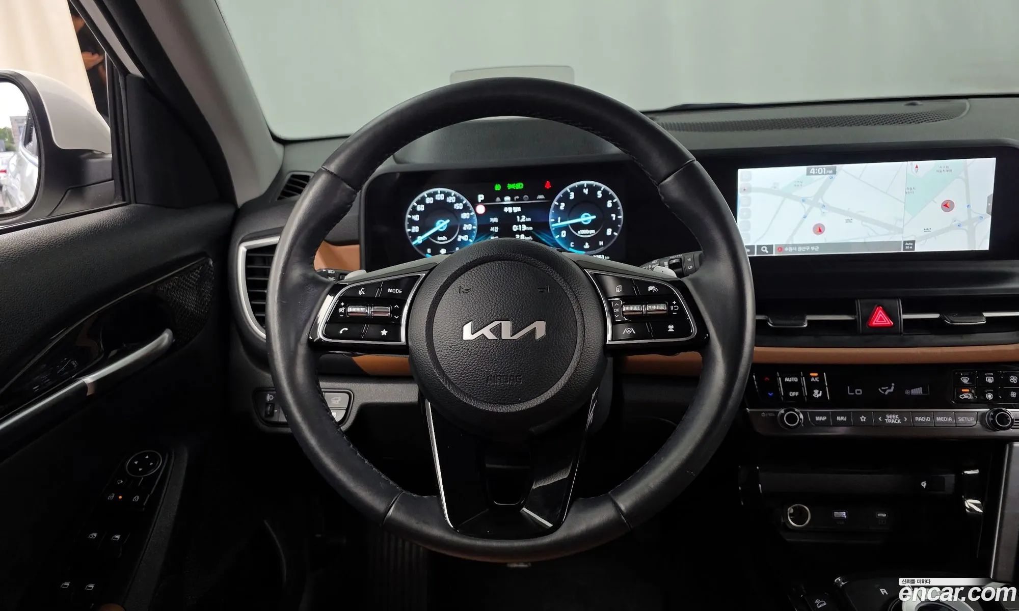 Kia Seltos 2022 — 12