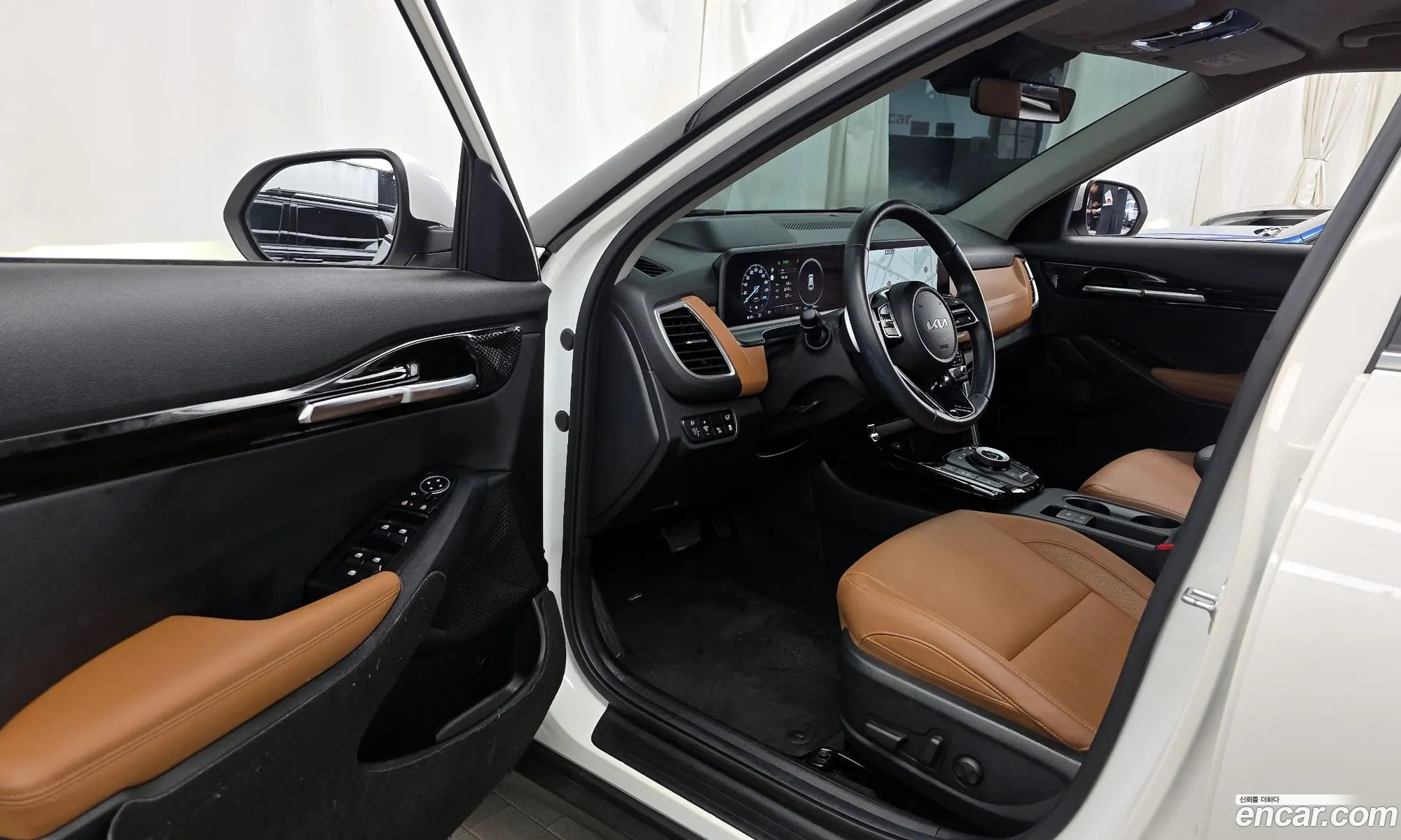 Kia Seltos 2022 — 16