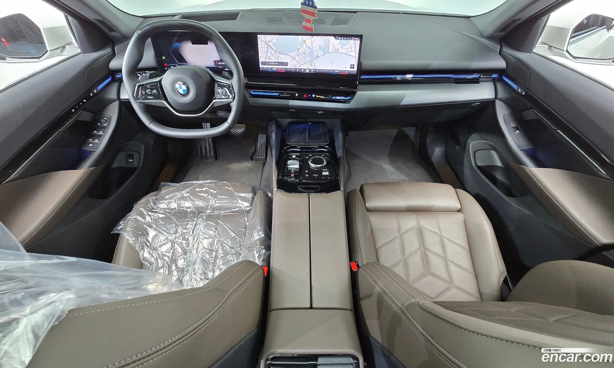 BMW 5 Series 2023 WBA21FJ09RCP43580 — 8