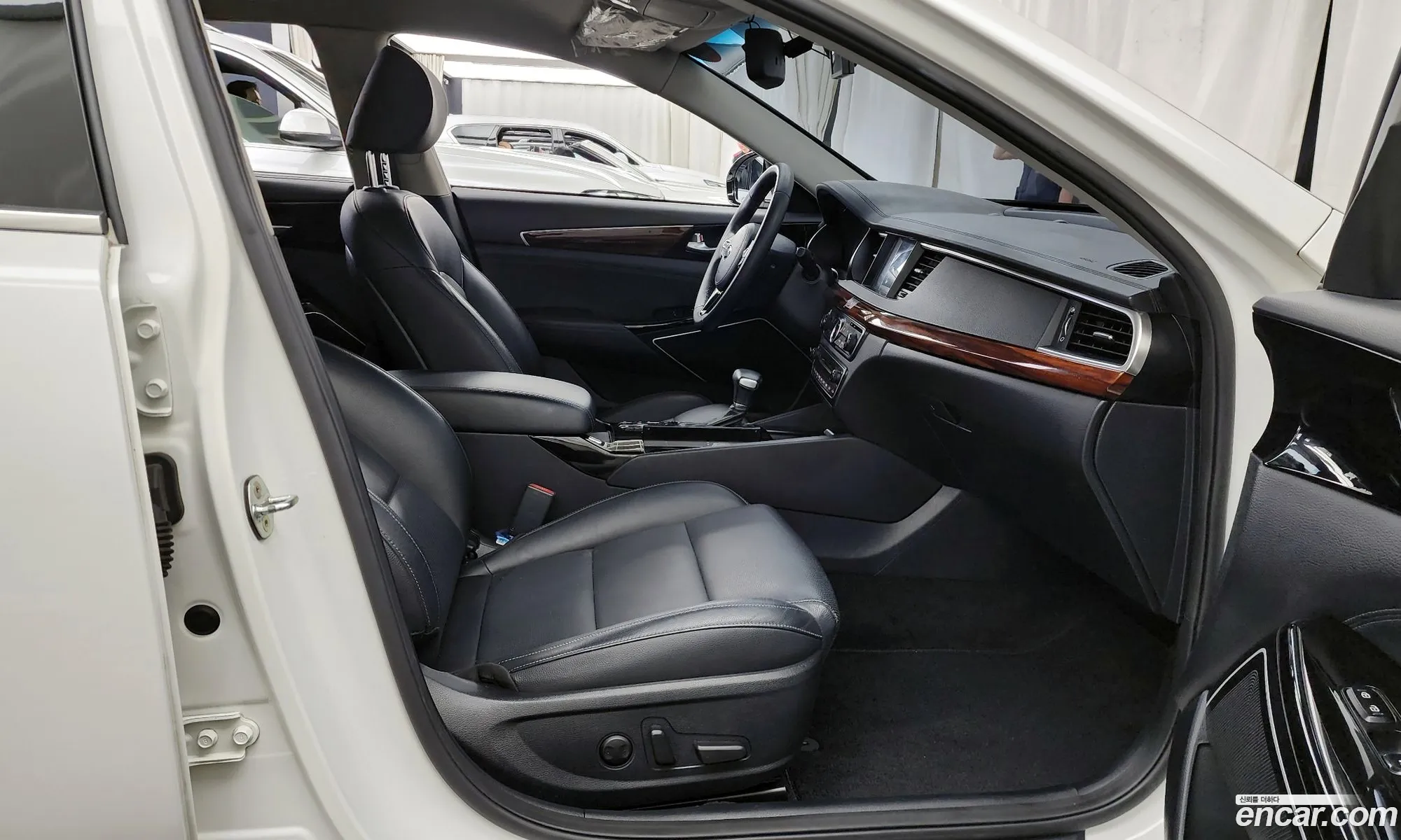 Kia K7 2016 — 9