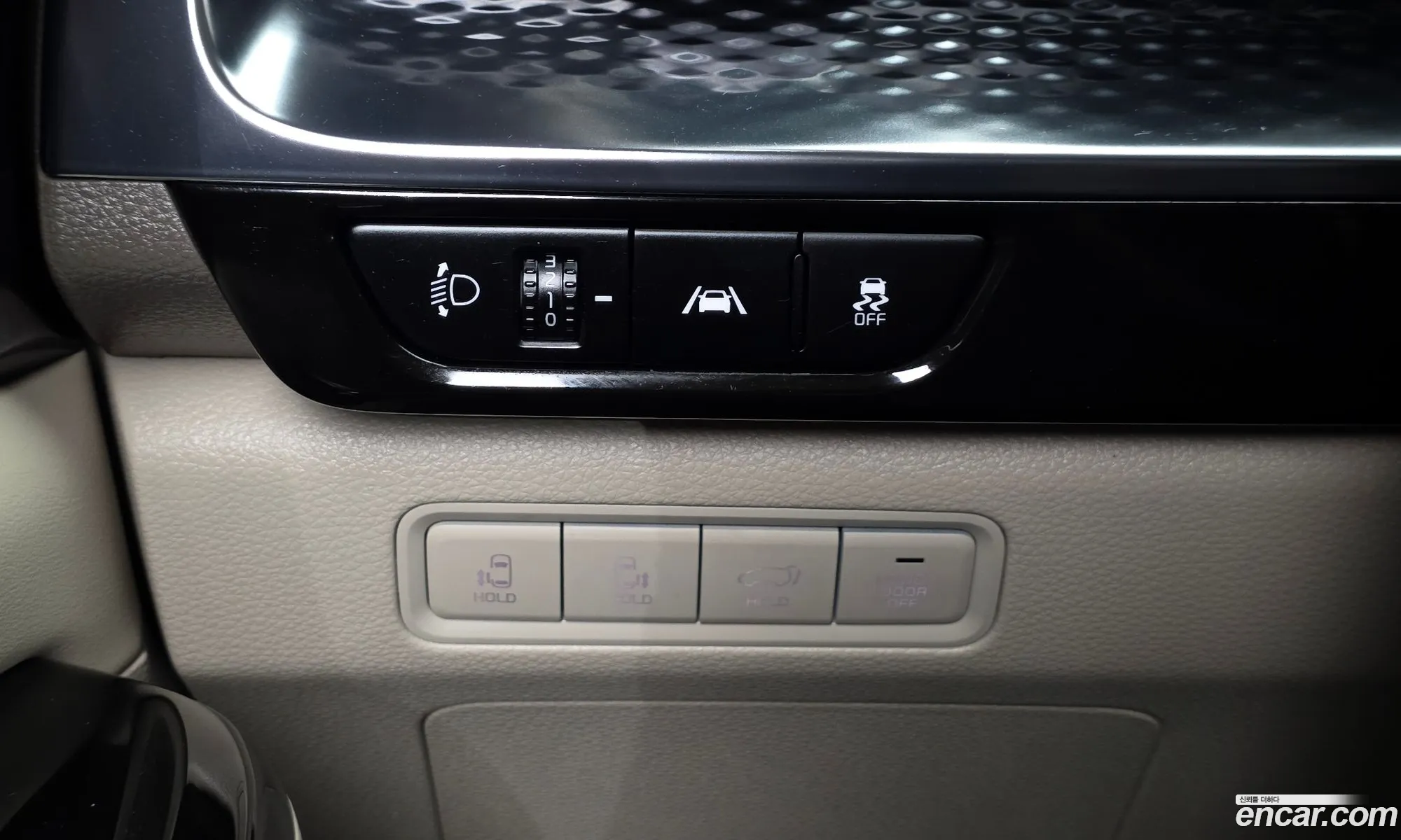 Kia Carnival 2021 — 10